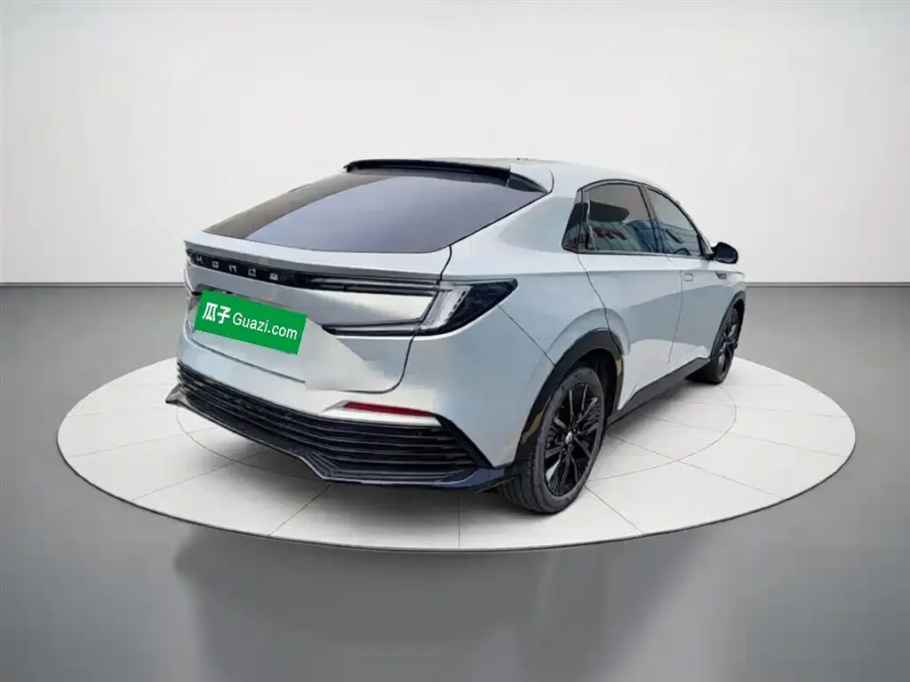 Honda e:NP2 2024 из CN, фото 5