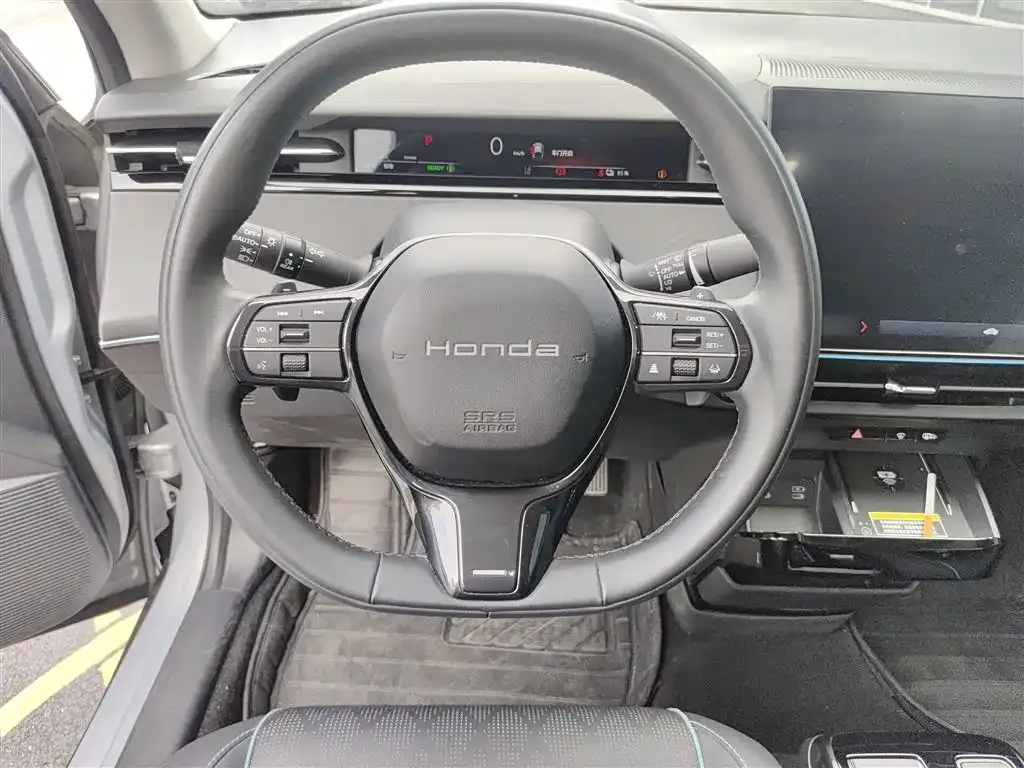 Honda e:NP2 2024 из CN, фото 10