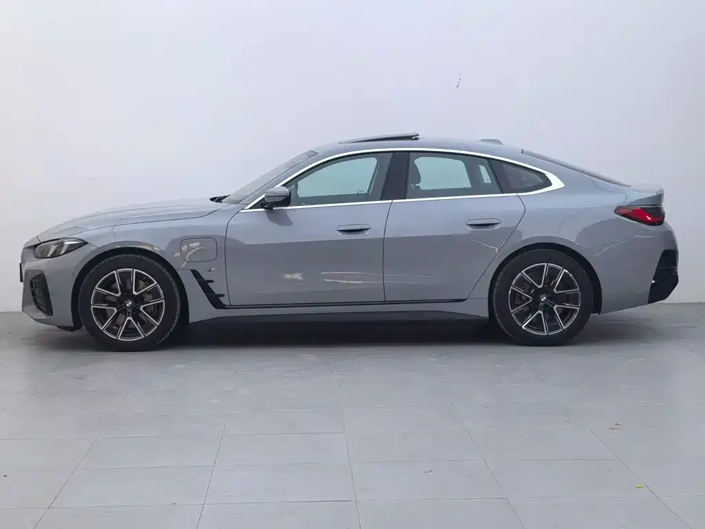 BMW i4 2025 из CN, фото 2