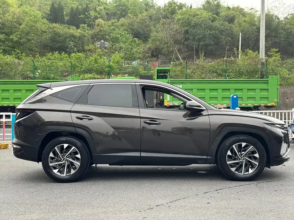 Hyundai Tucson — фото 7