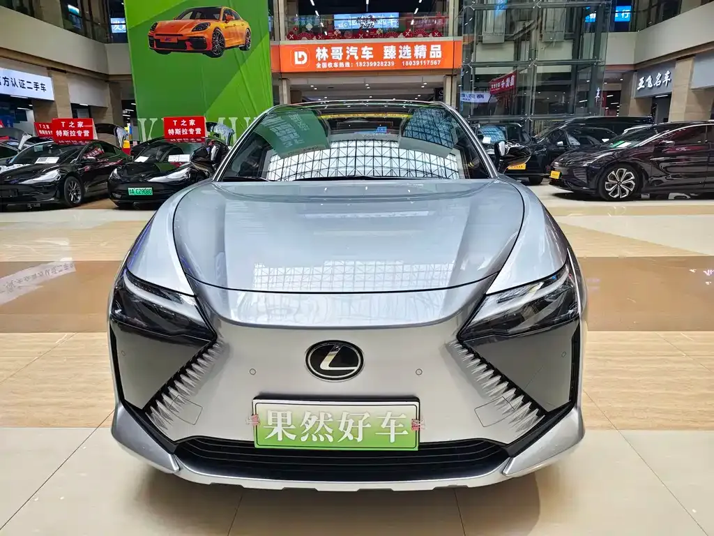 Lexus RZ 2023 из CN, фото 4