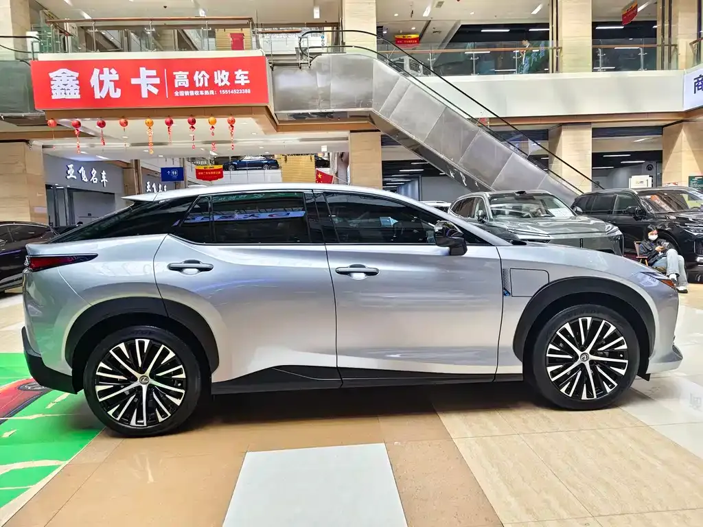Lexus RZ 2023 из CN, фото 6