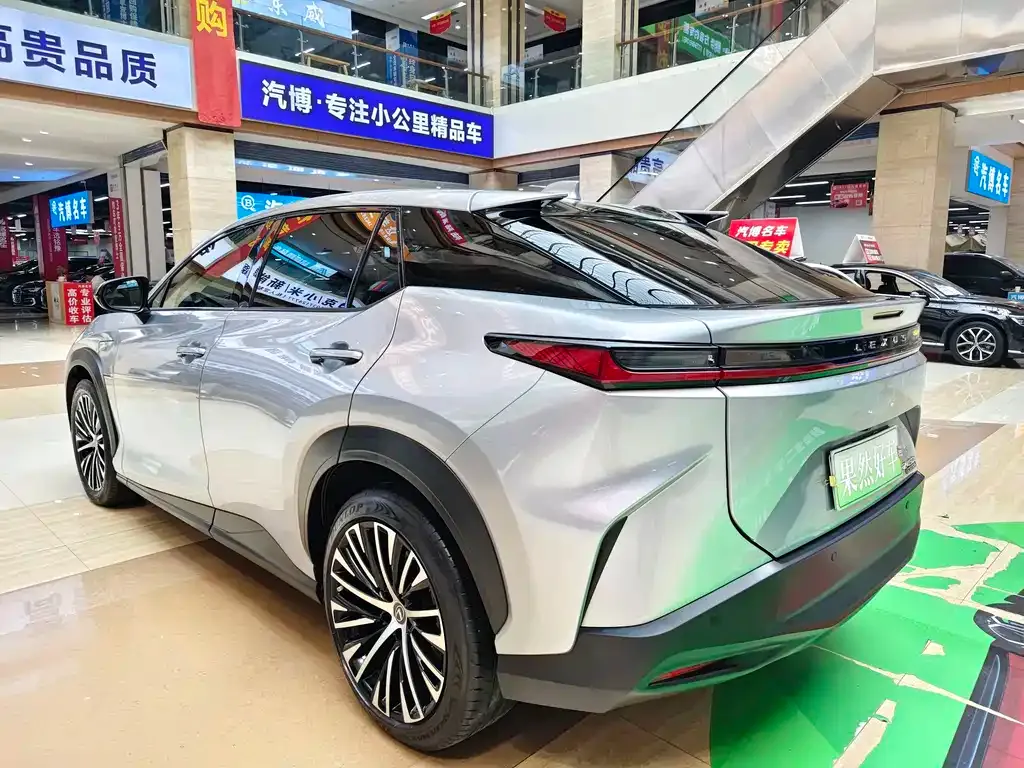 Lexus RZ 2023 из CN, фото 10