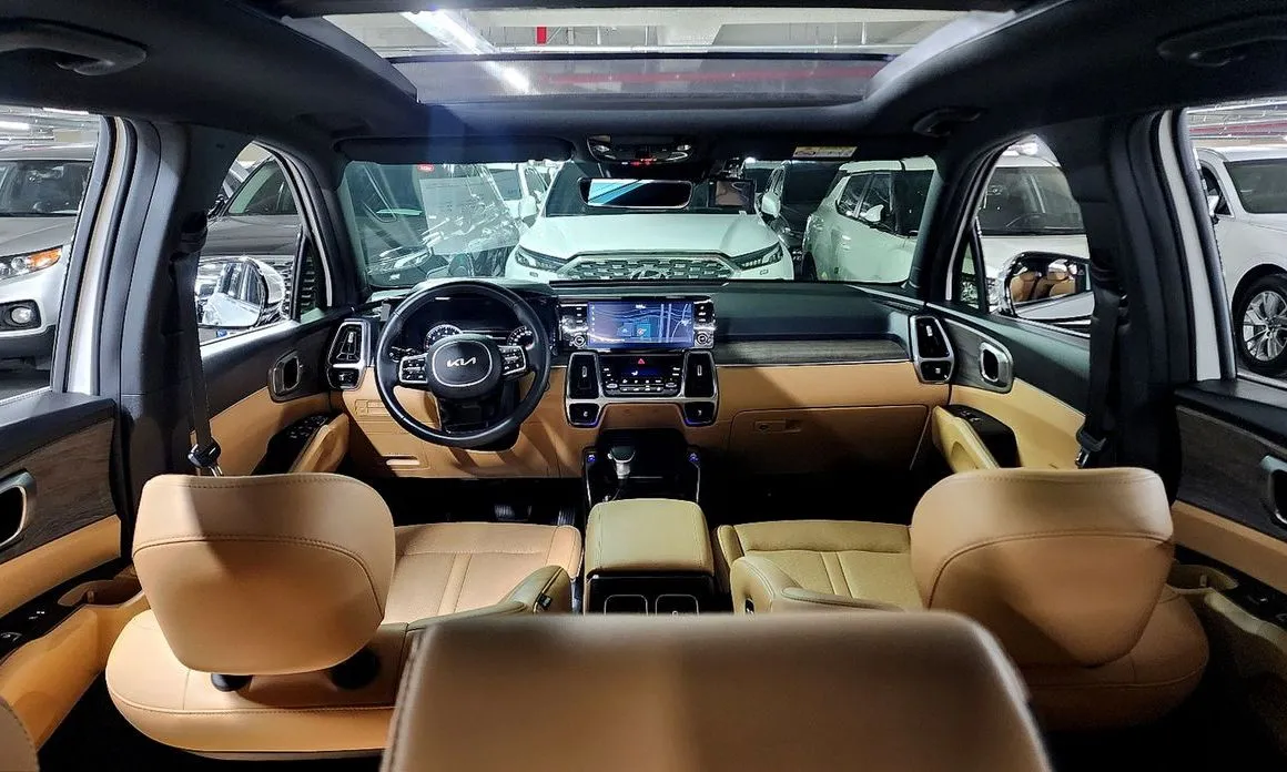 Kia Sorento — фото 10