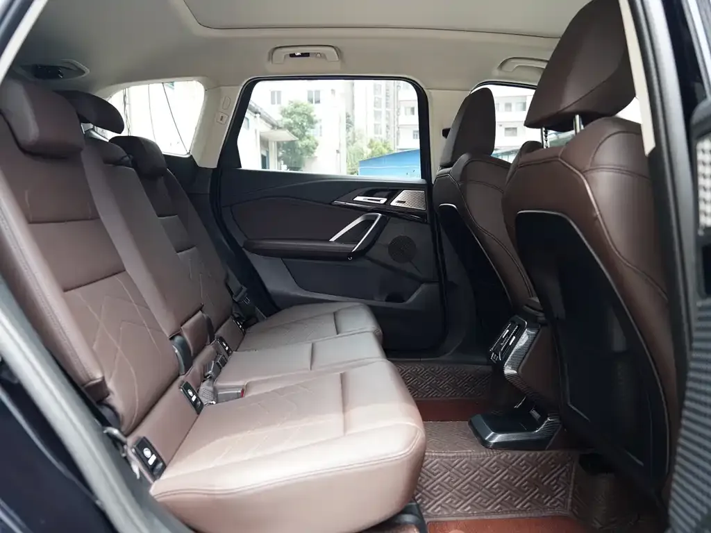 BMW X1 2024 из CN, фото 6