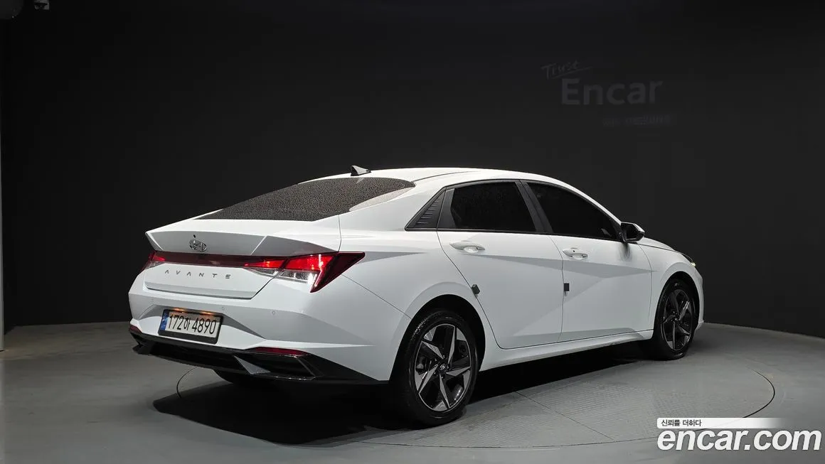 Hyundai AVANTE — фото 5