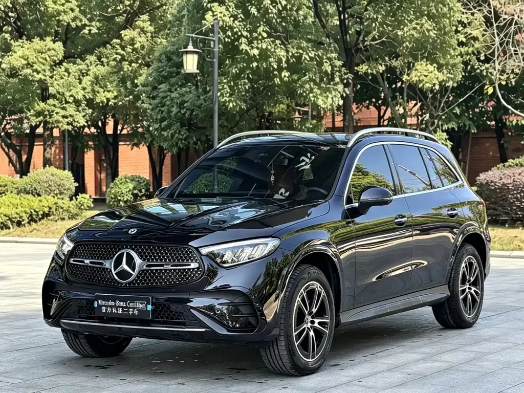 Mercedes-Benz GLC — фото 1
