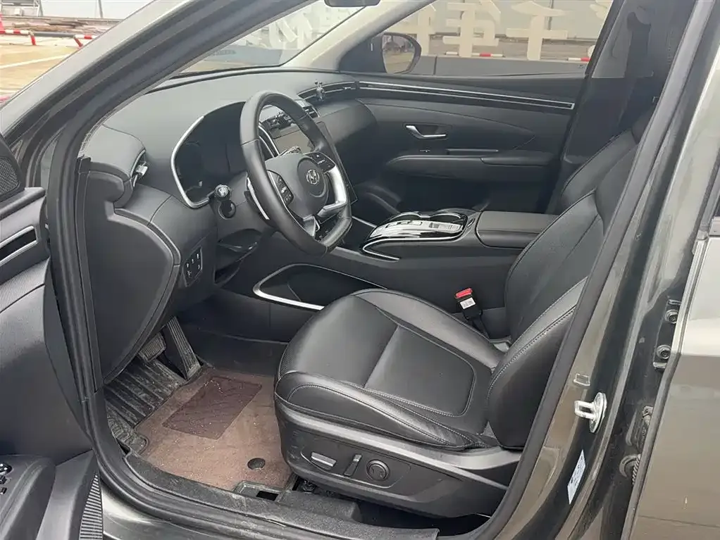 Hyundai Tucson 2023 из CN, фото 4