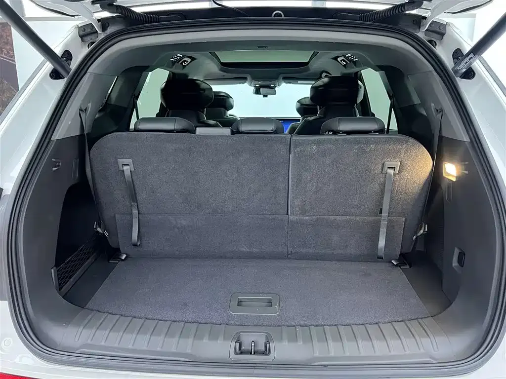 Ford Edge — фото 10