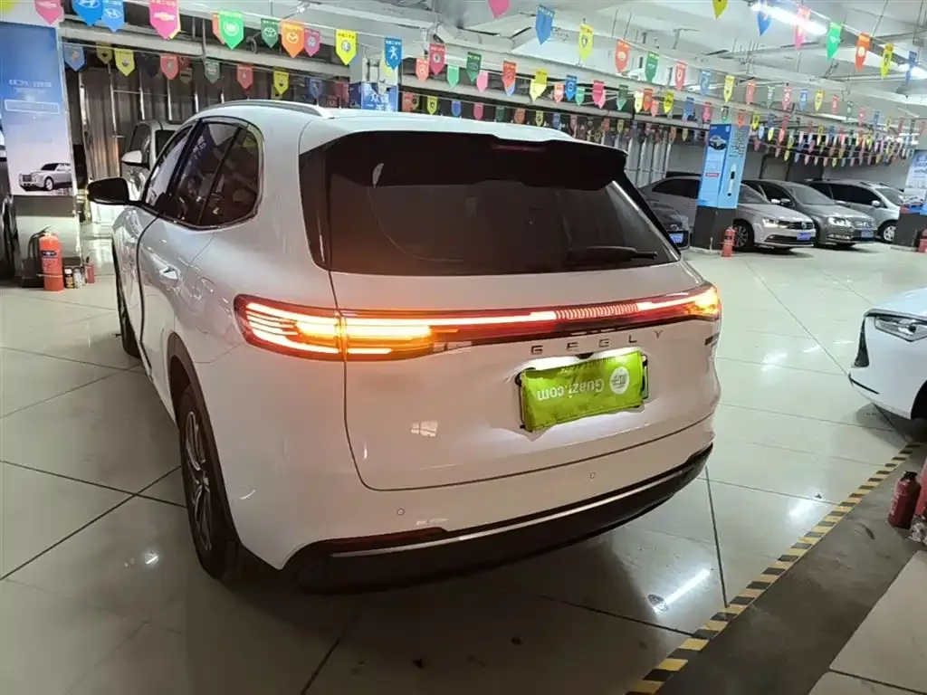 Geely Galaxy Xingjian 7 — фото 10