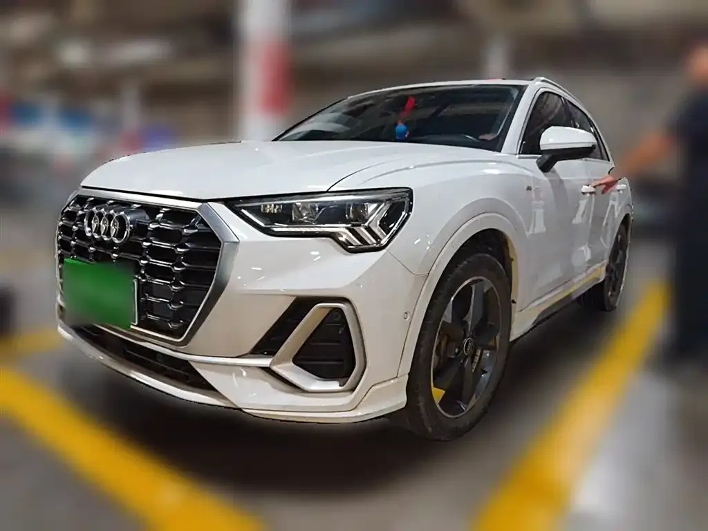 Audi Q3 2021 из CN, фото 5