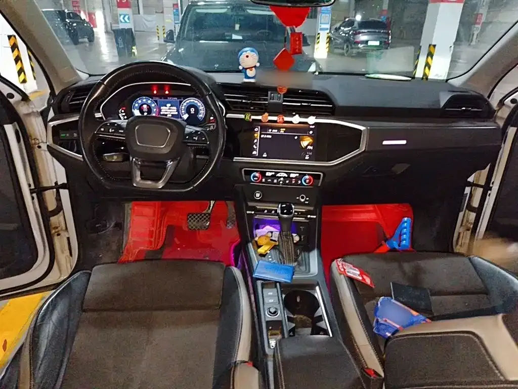 Audi Q3 2021 из CN, фото 4
