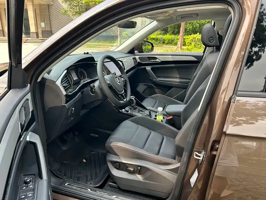 Volkswagen Tayron 2021 из CN, фото 5