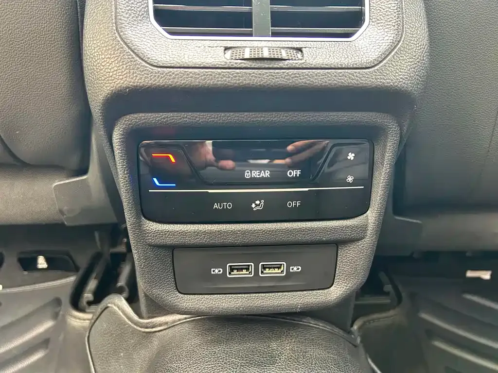 Volkswagen Tayron 2021 из CN, фото 8