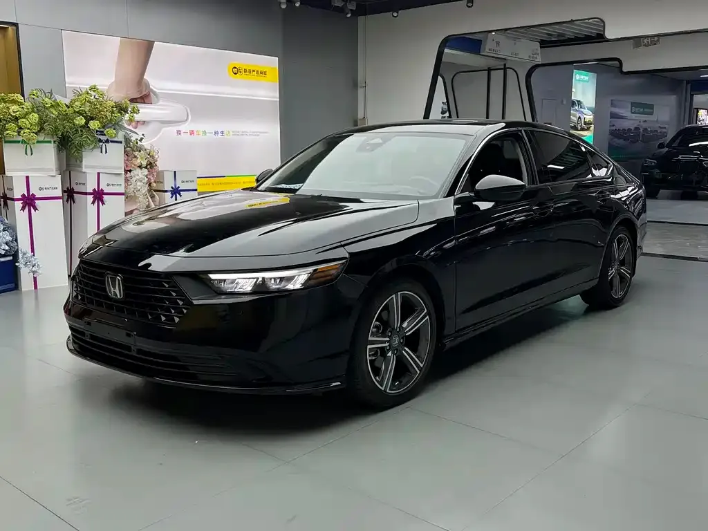 Honda Accord — фото 2