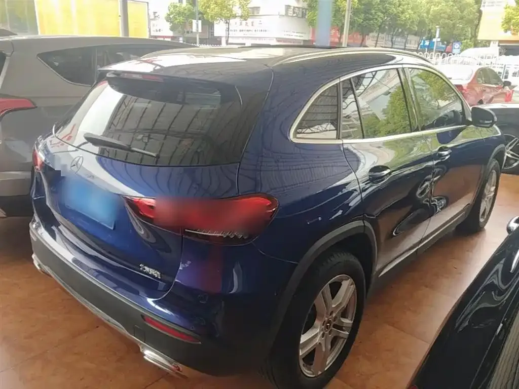 Mercedes-Benz GLA 2023 из CN, фото 8