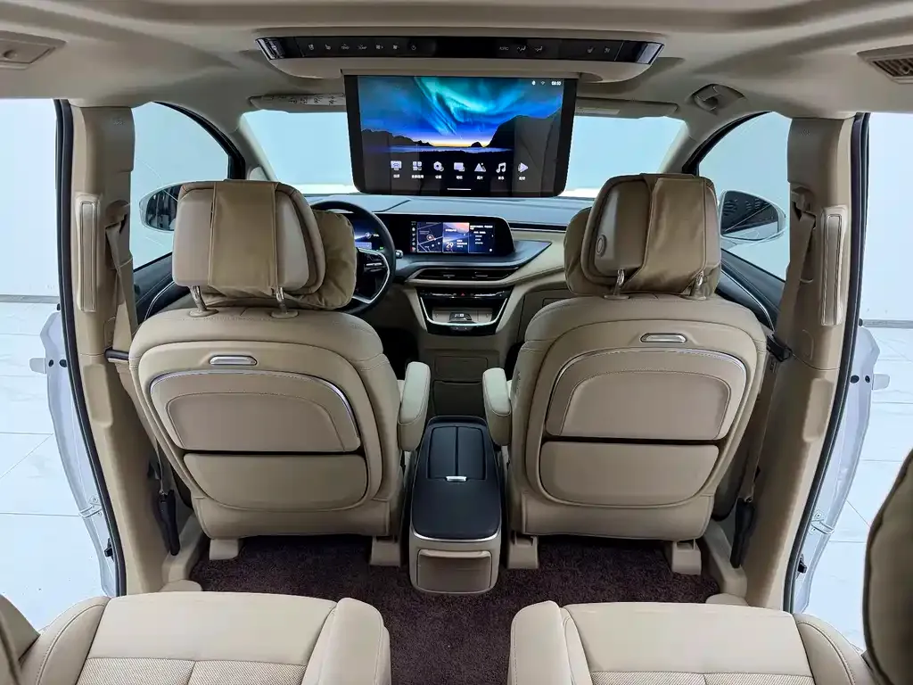 Buick GL8 Hybrid 2025 из CN, фото 10