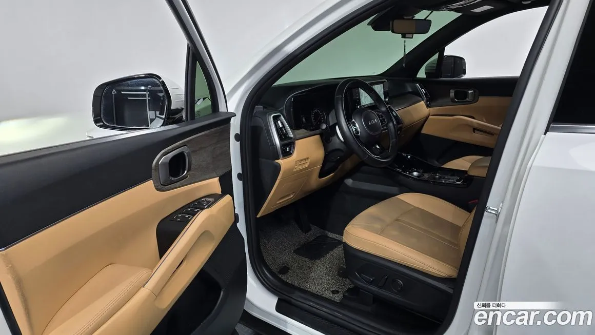 Kia Sorento — фото 9