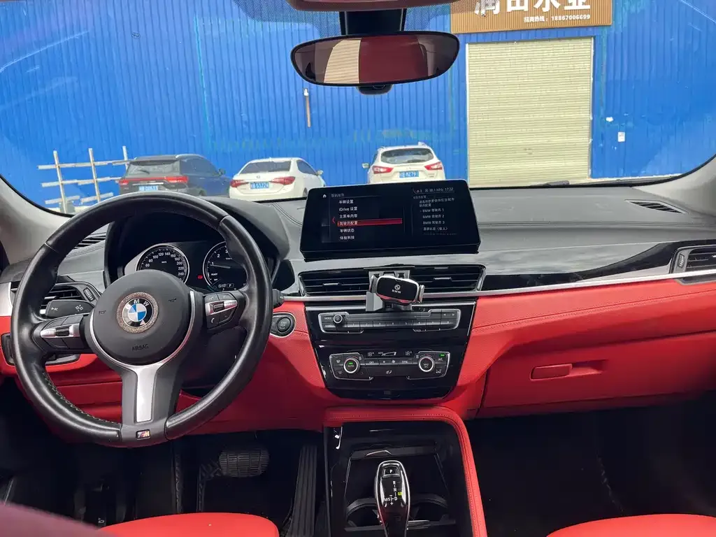 BMW X2 — фото 9