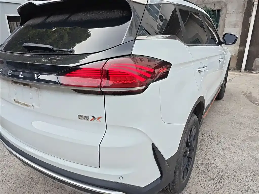 Geely Boyue 2023 из CN, фото 7