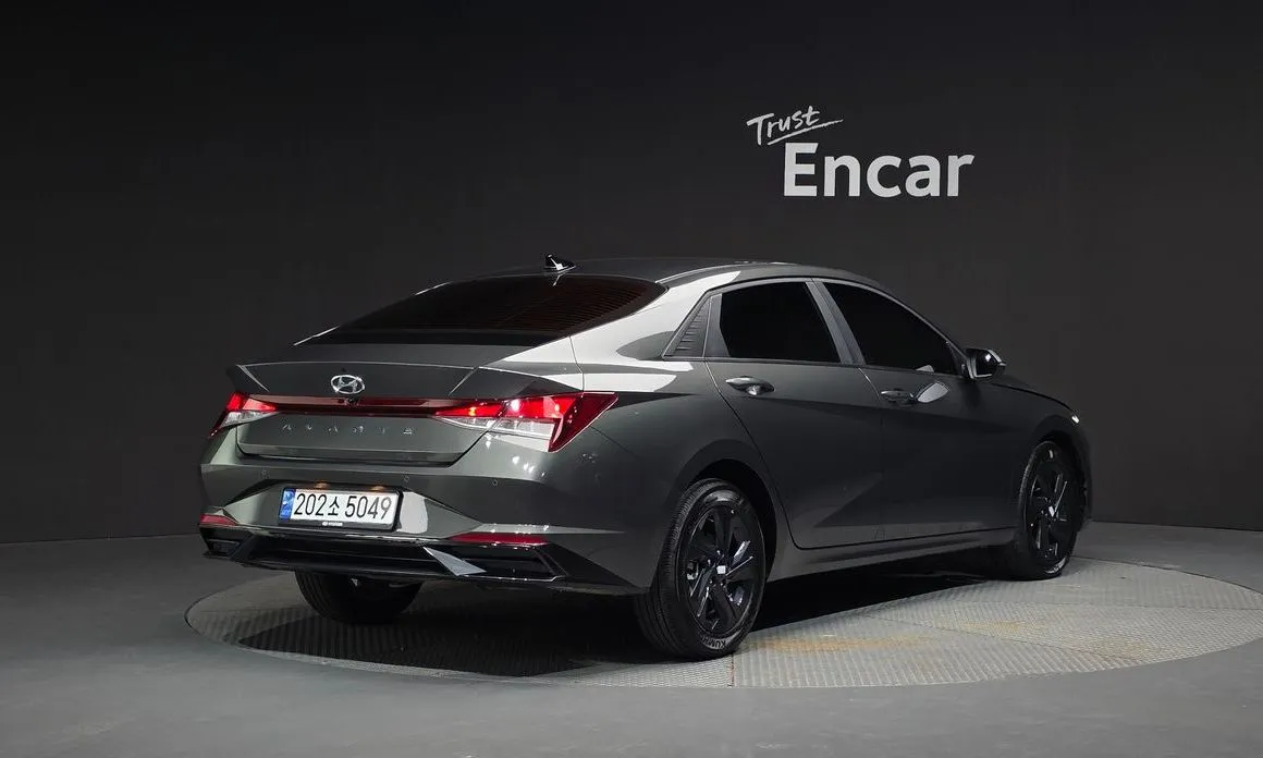 Hyundai AVANTE — фото 2