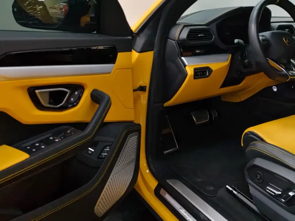 Lamborghini Urus — фото 4