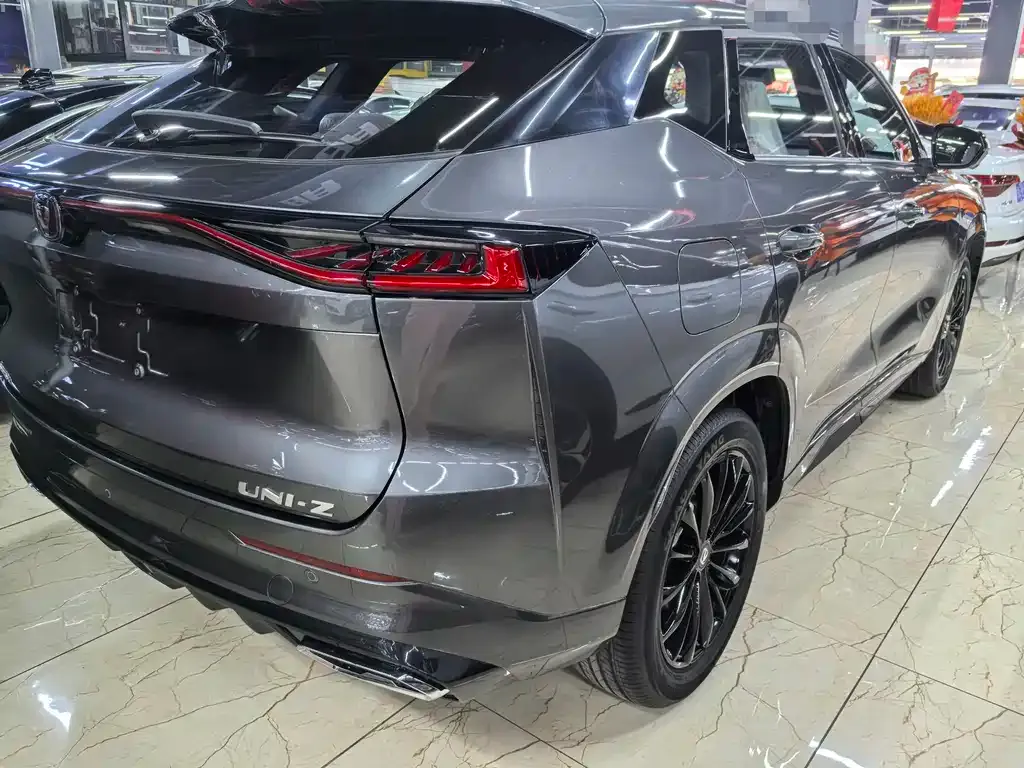 Changan UNI-Z New Energy 2026 из CN, фото 8