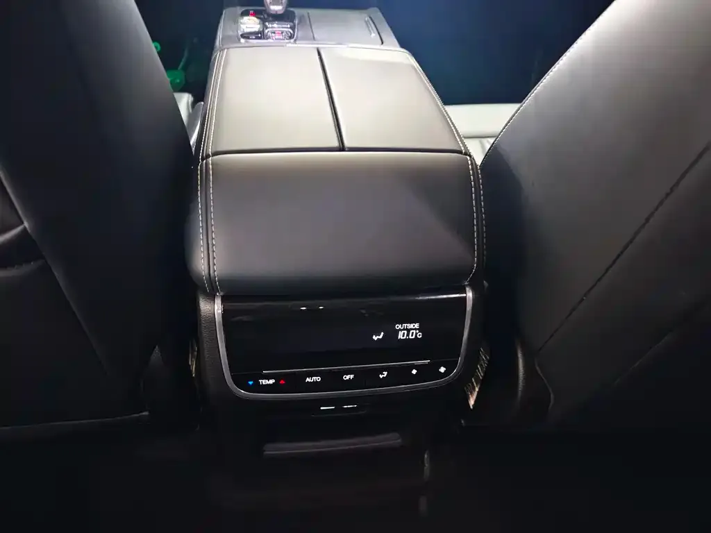 GAC Motor Trumpchi GS8 — фото 4