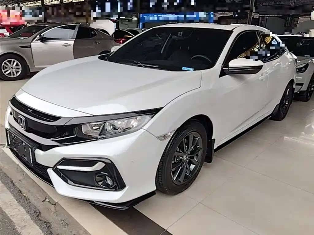 Honda Civic — фото 1