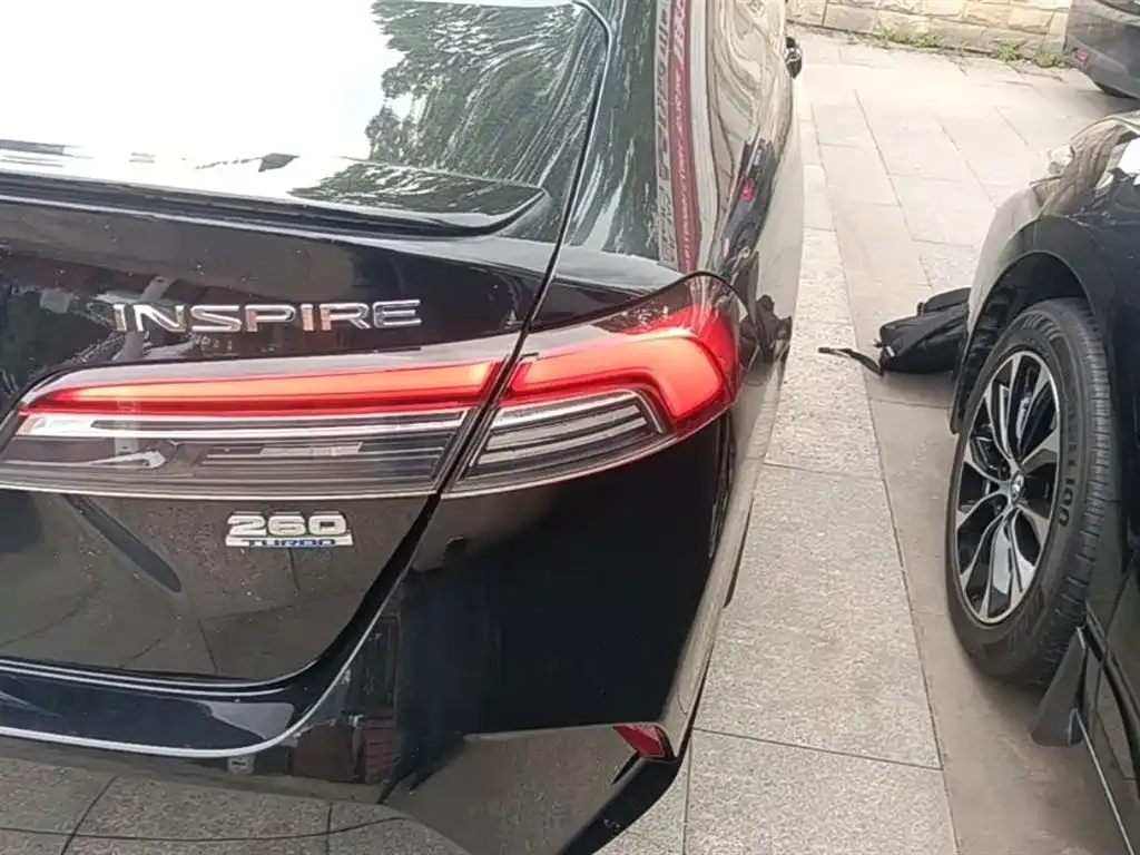 Honda Inspire — фото 8
