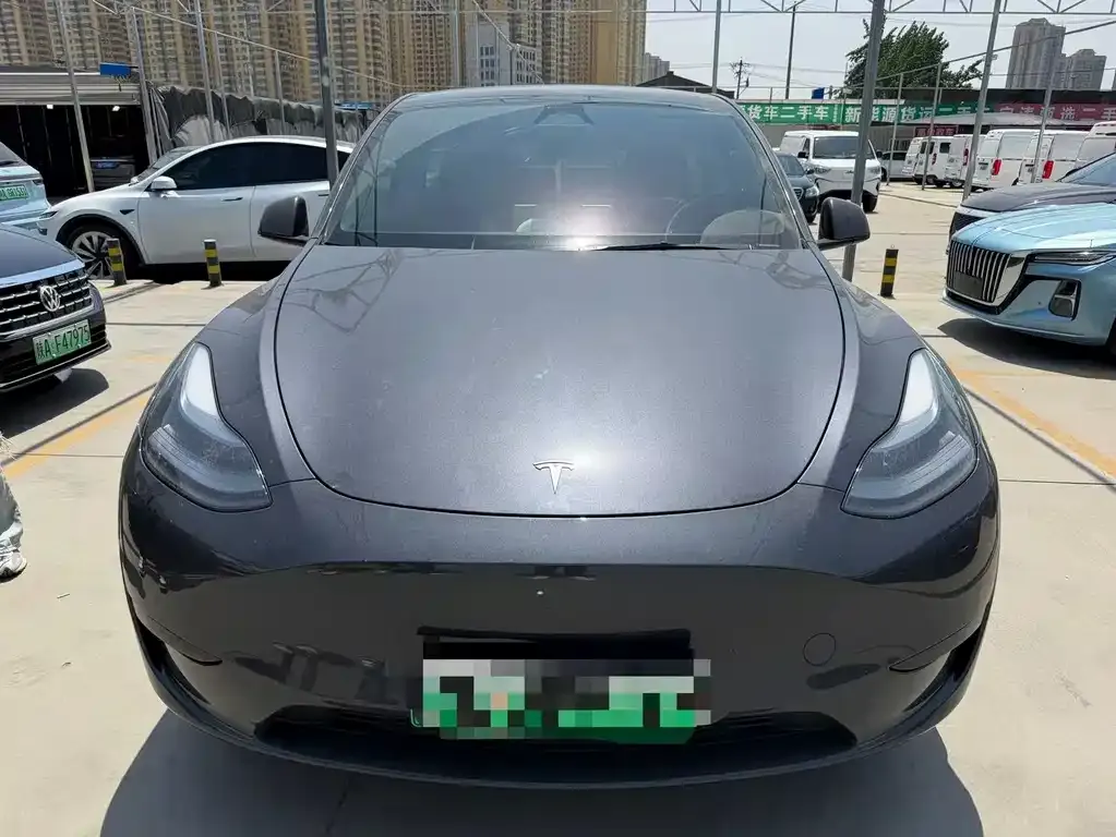 Tesla Model Y — фото 4