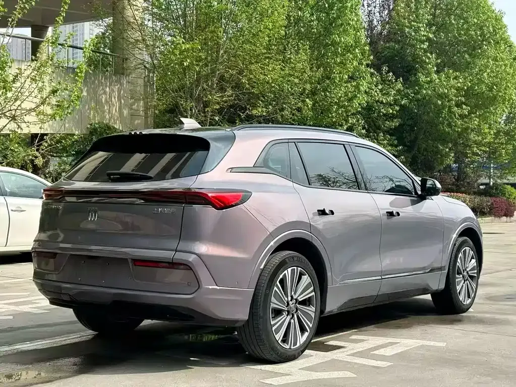 Buick E5 2023 из CN, фото 8