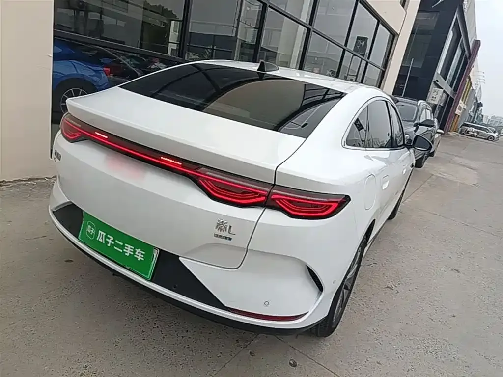 BYD Qin L — фото 3