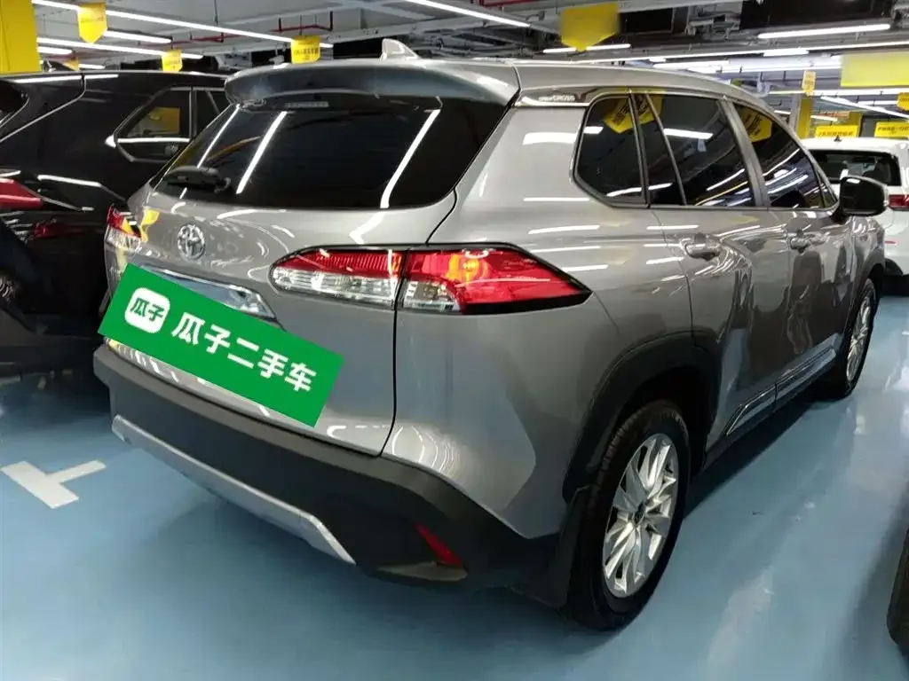 Toyota Corolla Cross — фото 10