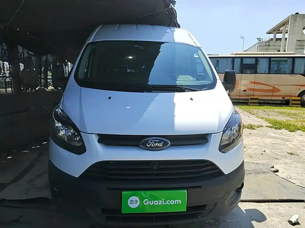 Ford Transit 2023 из CN, фото 3