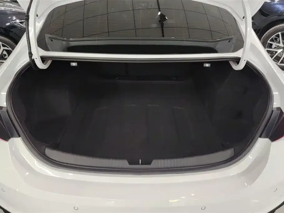 Chevrolet Malibu XL 2023 из CN, фото 9