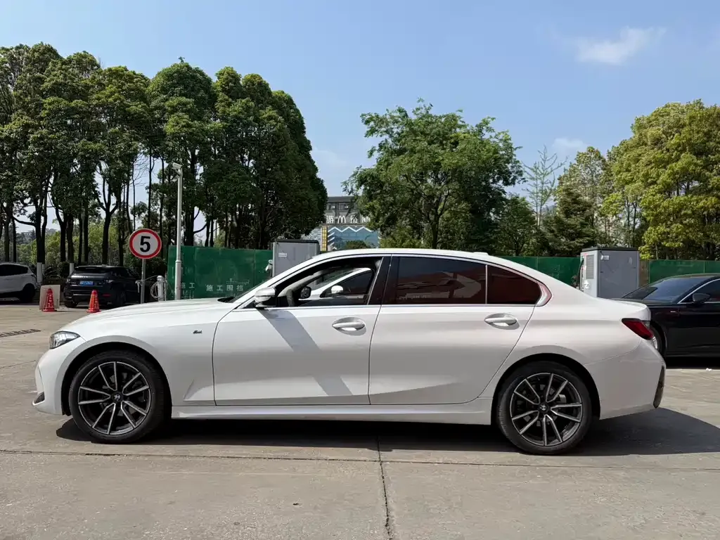 BMW 3 Series — фото 10