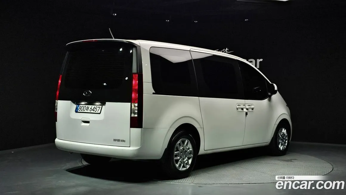 Hyundai Staria — фото 3
