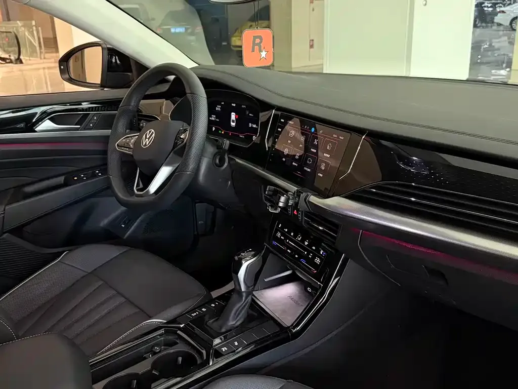 Volkswagen Passat — фото 4