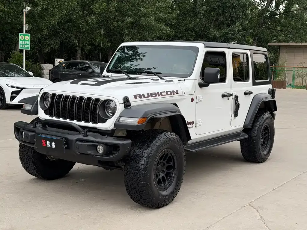 Jeep Wrangler — фото 1