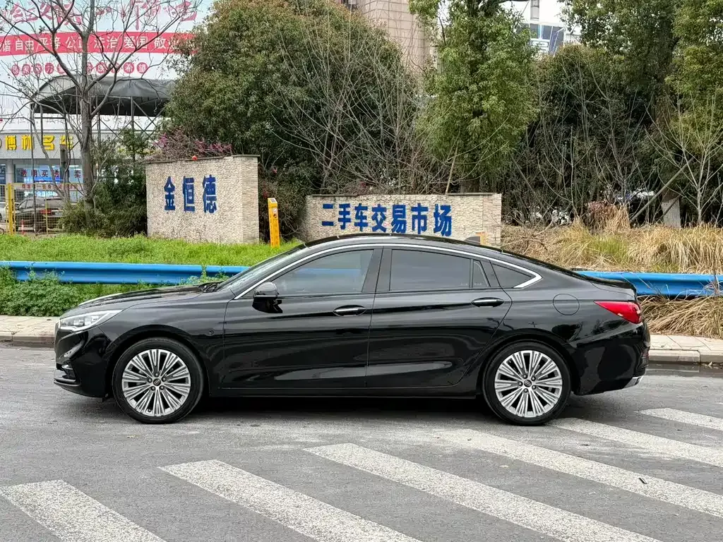 Hongqi H5 2023 из CN, фото 7