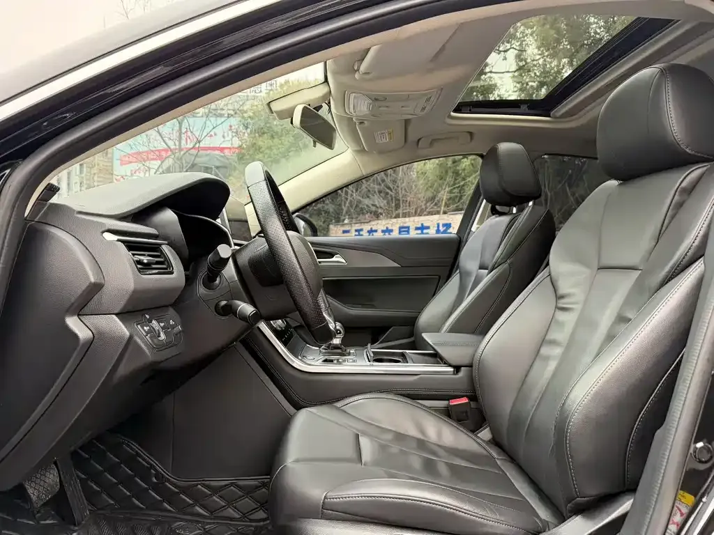 Hongqi H5 2023 из CN, фото 3