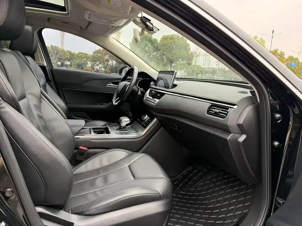 Hongqi H5 2023 из CN, фото 2