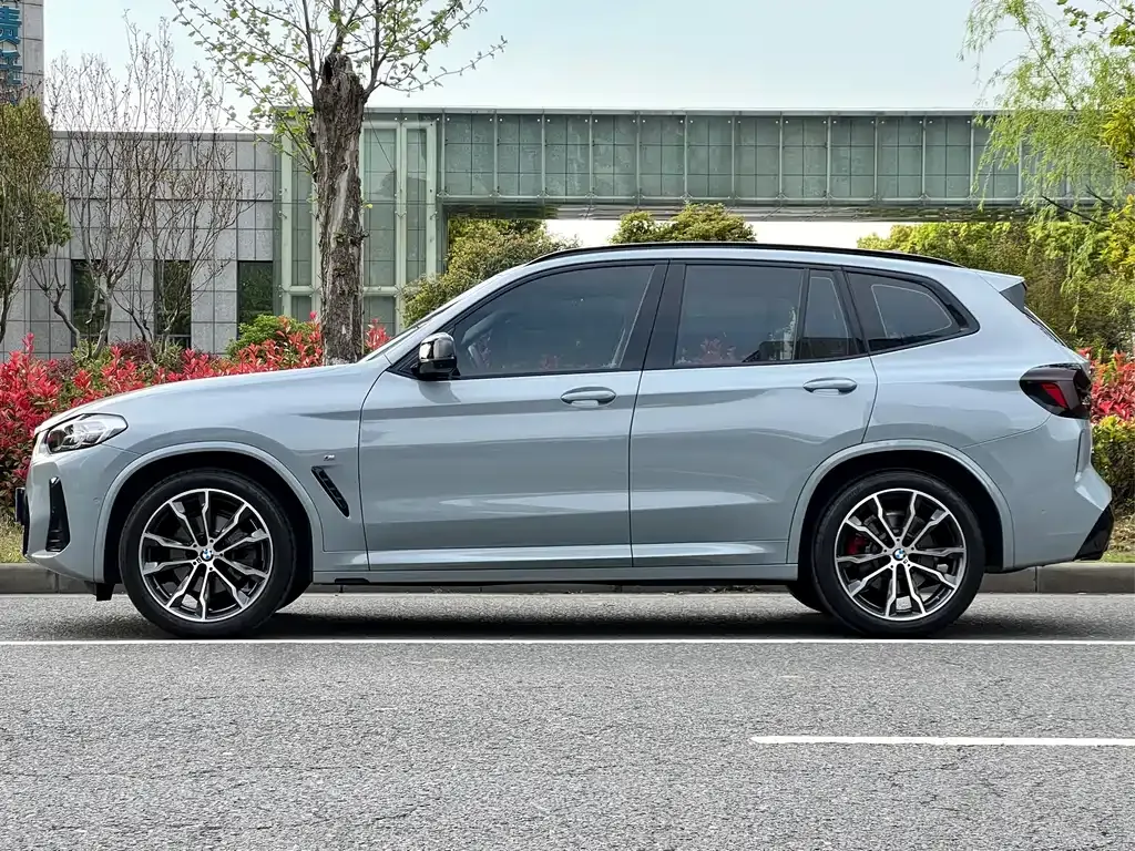 BMW X3 — фото 8