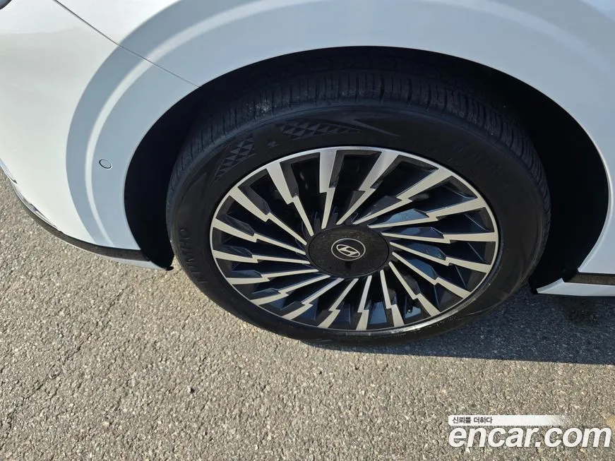 Hyundai Grandeur — фото 10