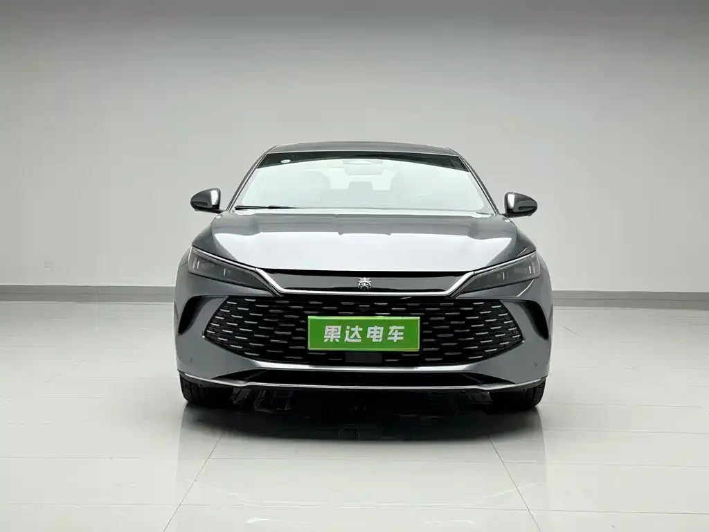 BYD Qin L — фото 5