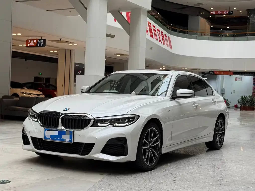 BMW 3 Series — фото 1