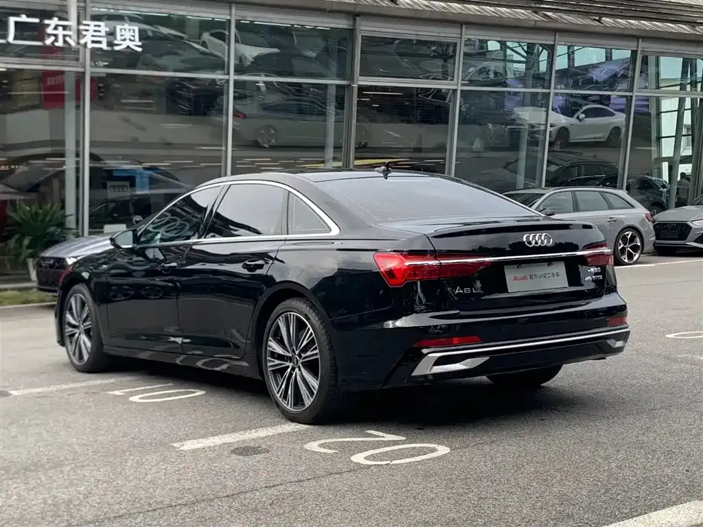 Audi A6L — фото 3