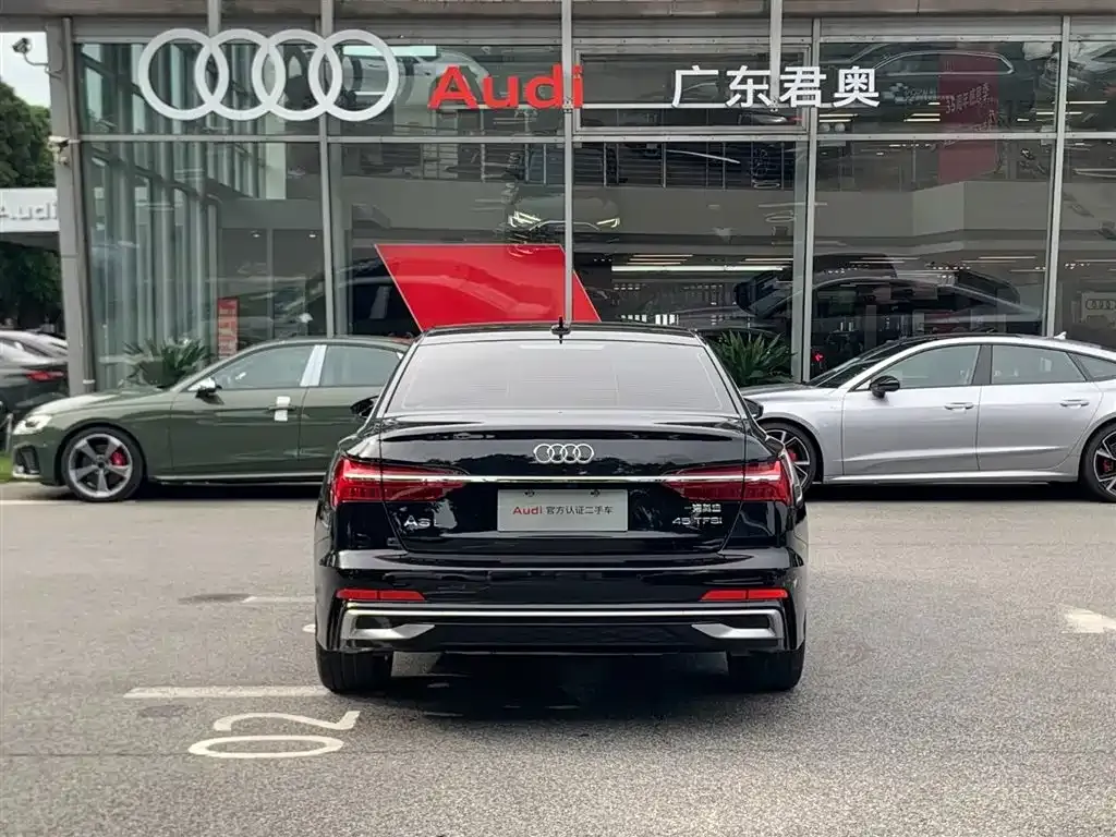Audi A6L — фото 4