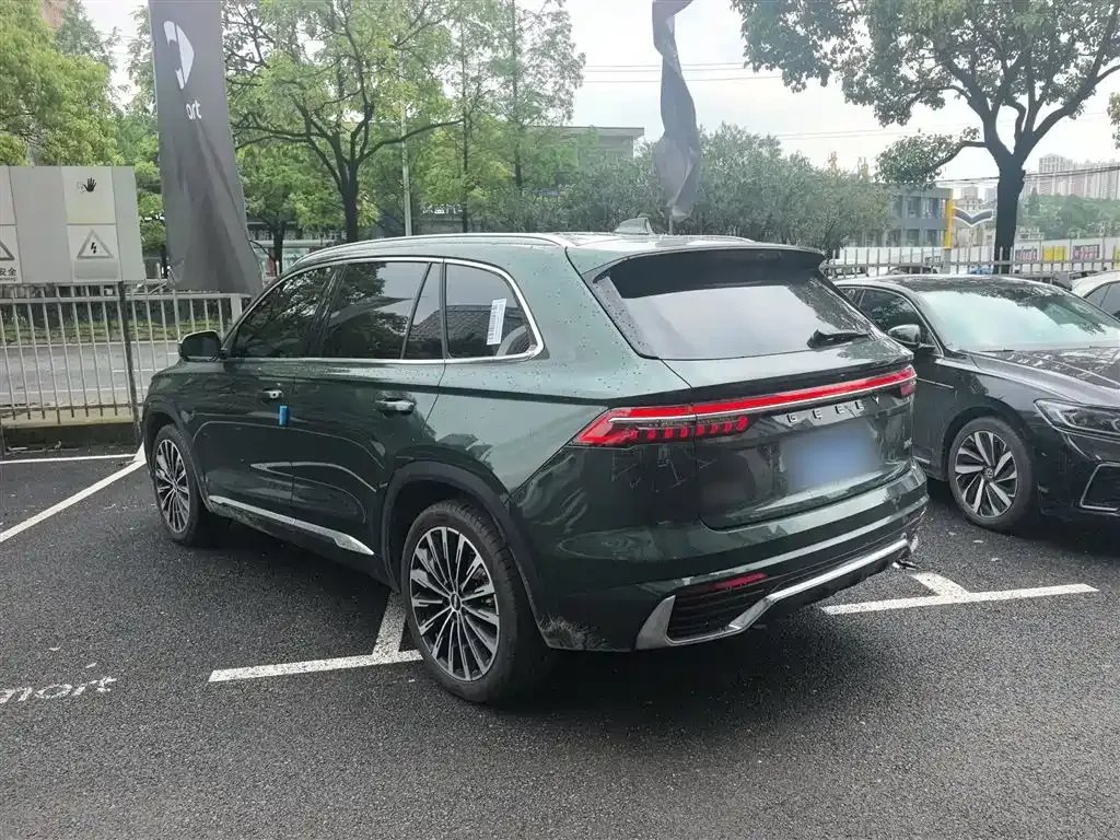 Geely Xingyue L — фото 3